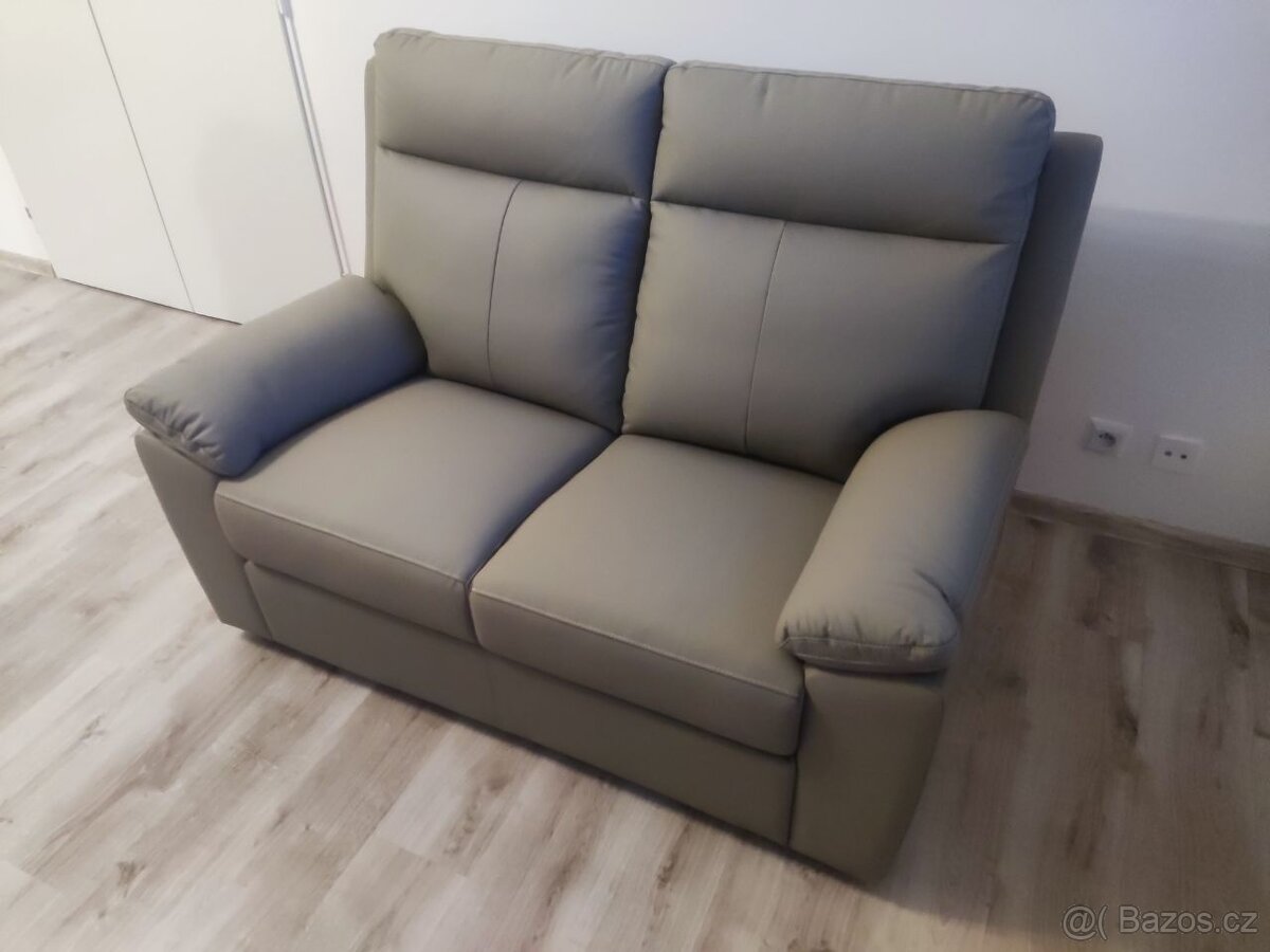 Úplně nová kožená sedačka cantus koupena