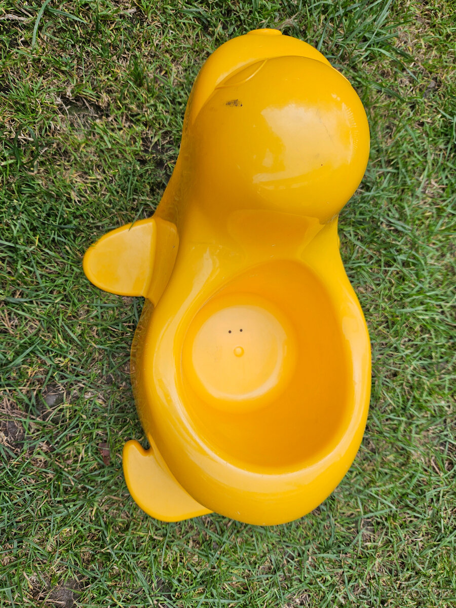 Nočník žlutý hrací