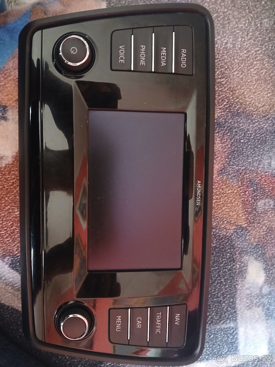 Display Octavia III