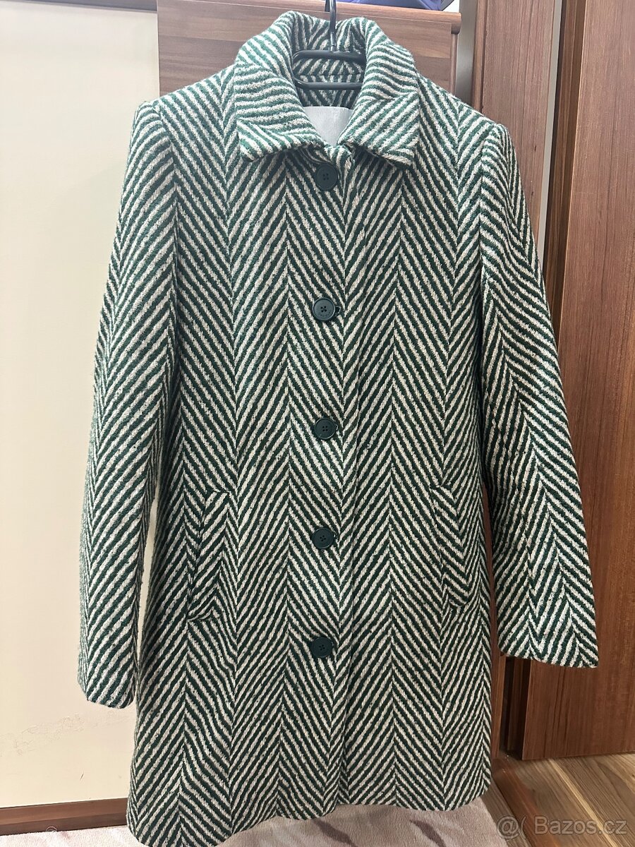 Vlněny kabát Desigual