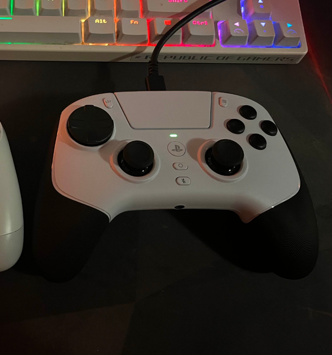 Razer Razer Raiju V3 Pro PS5 & PC White
