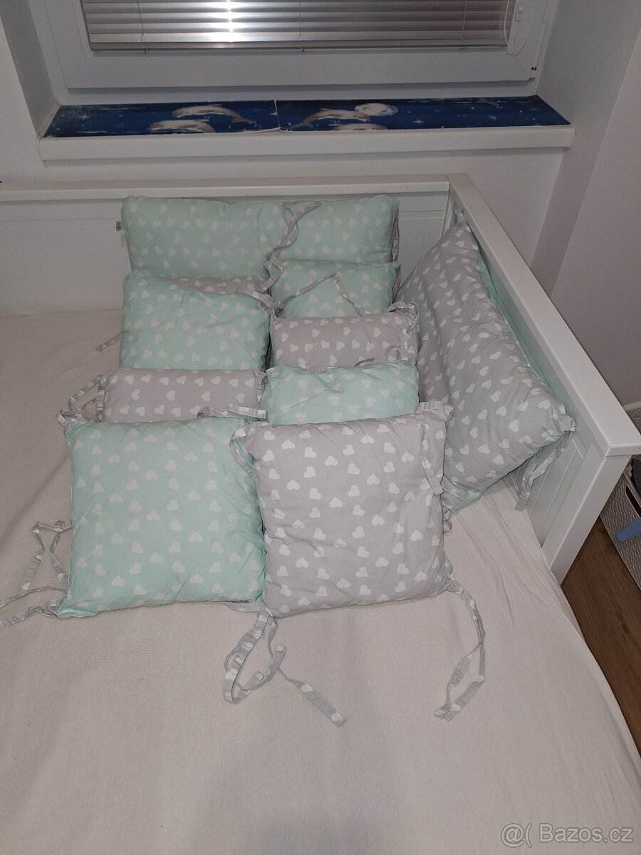 Mantinel do postýlky