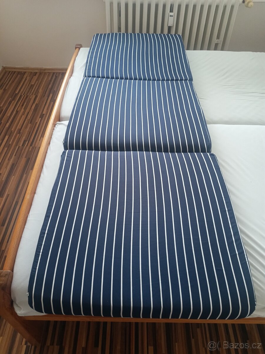 Prodám minimálně používanou skládací matraci.