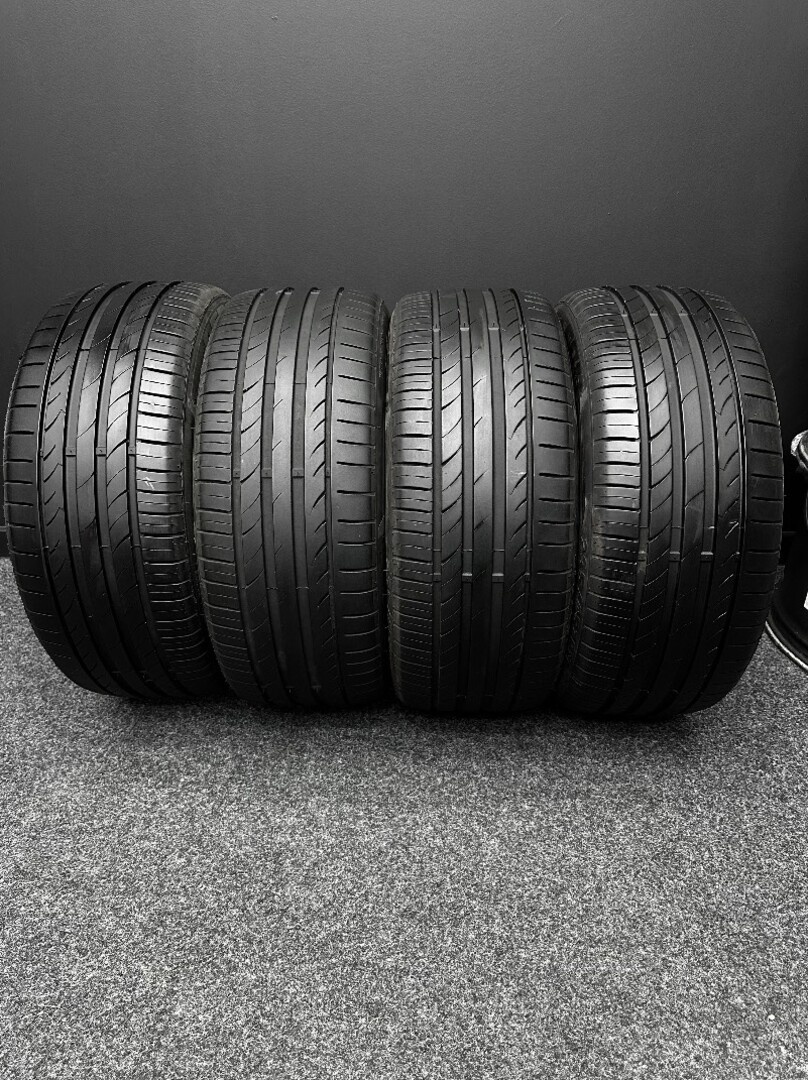 Sada pneu Tracmax 235/45/17 97W