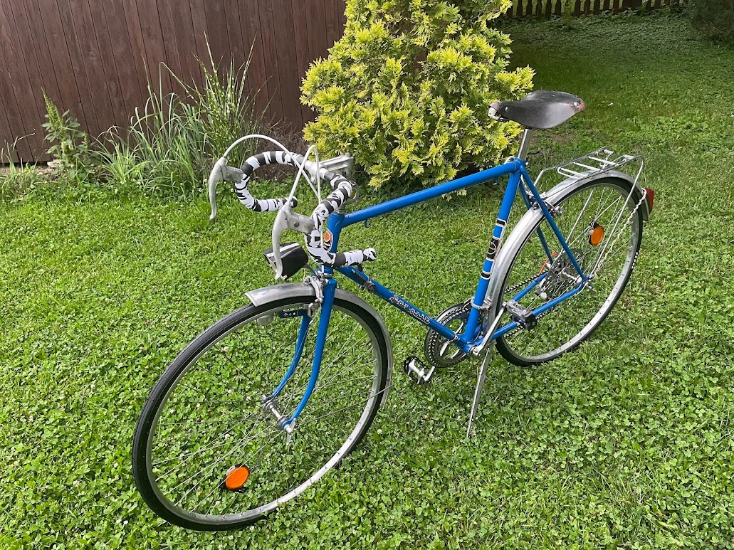 Kolo Favorit r. 1985