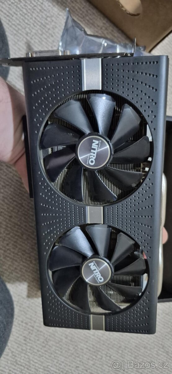 SAPPHIRE NITRO+ RADEON RX 580 4GB GDDR5 Dual