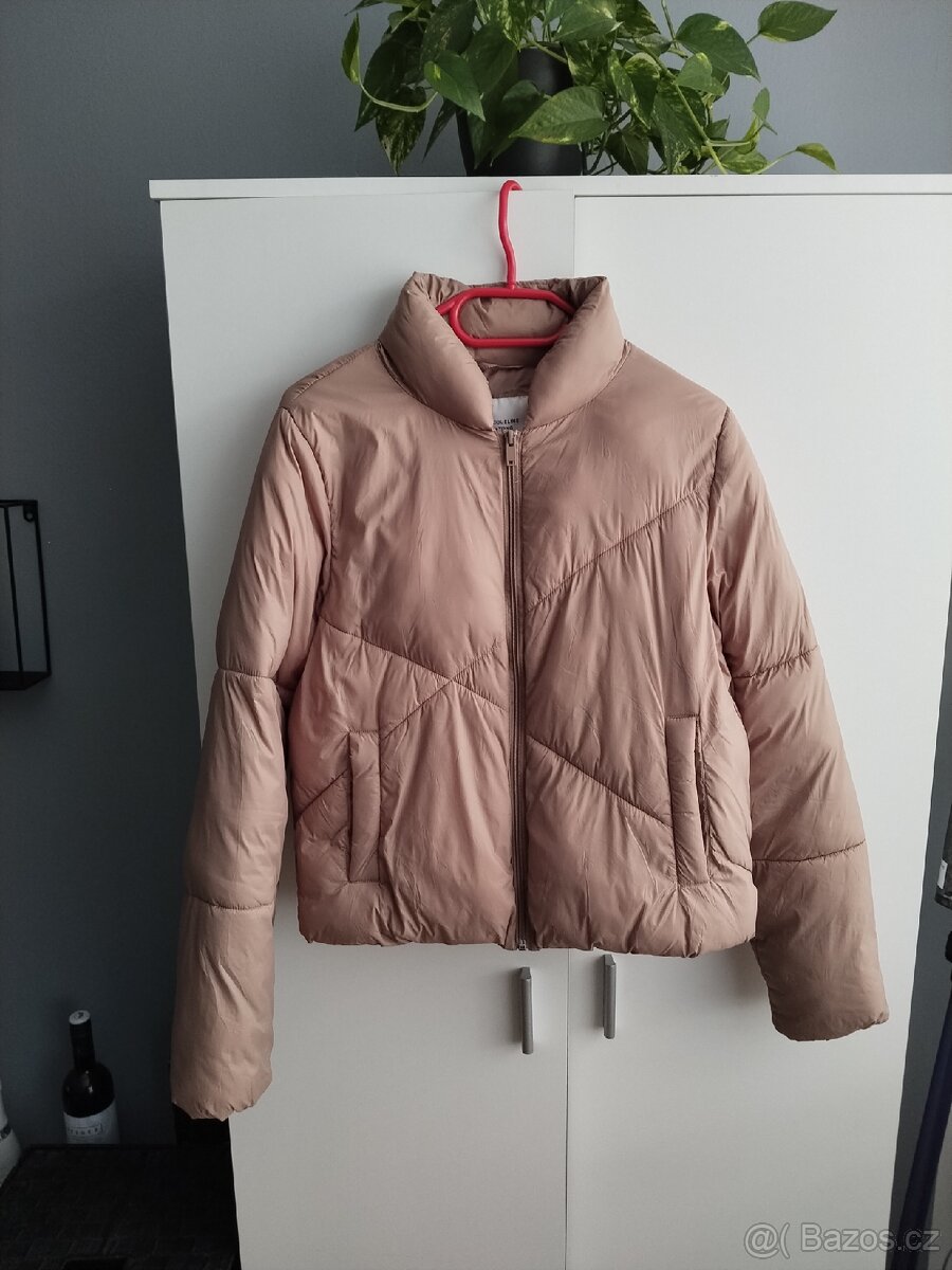 Dámská zimní bunda vel. M