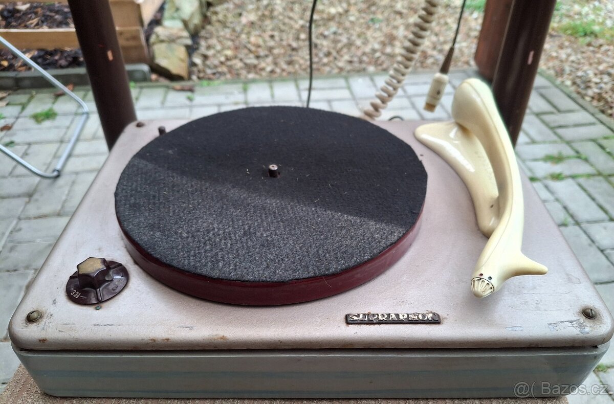 Retro gramofon Supraphon – funkční