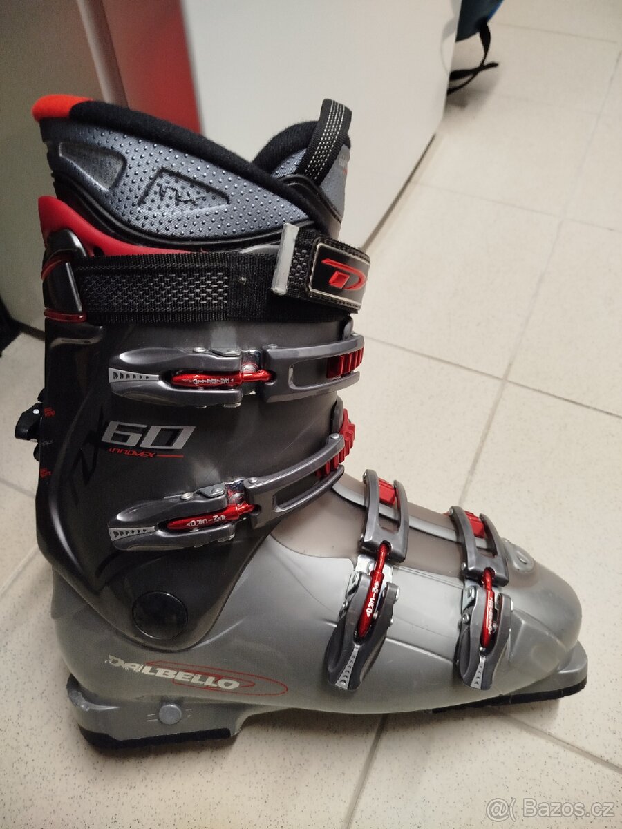 Lyžáky velikost 44