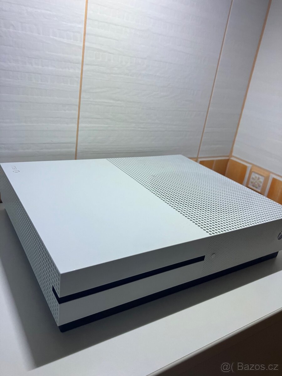 Xbox One S 1TB