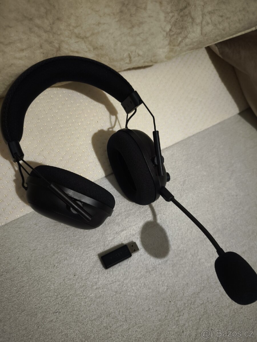 Razer BlackShark V2 Pro - bezdrátová herní sluchátka