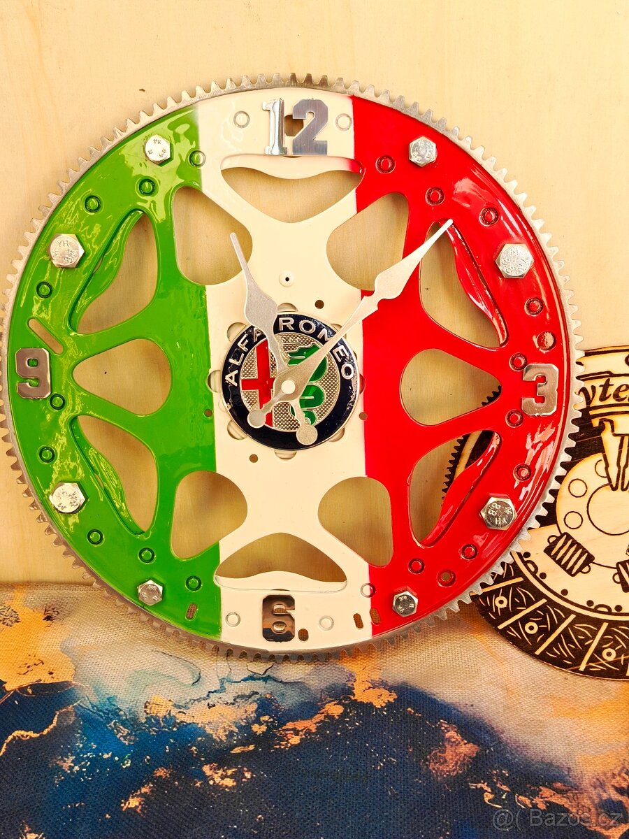 ALFA ROMEO hodiny ze setrvačníku - Autonábytek Kovář