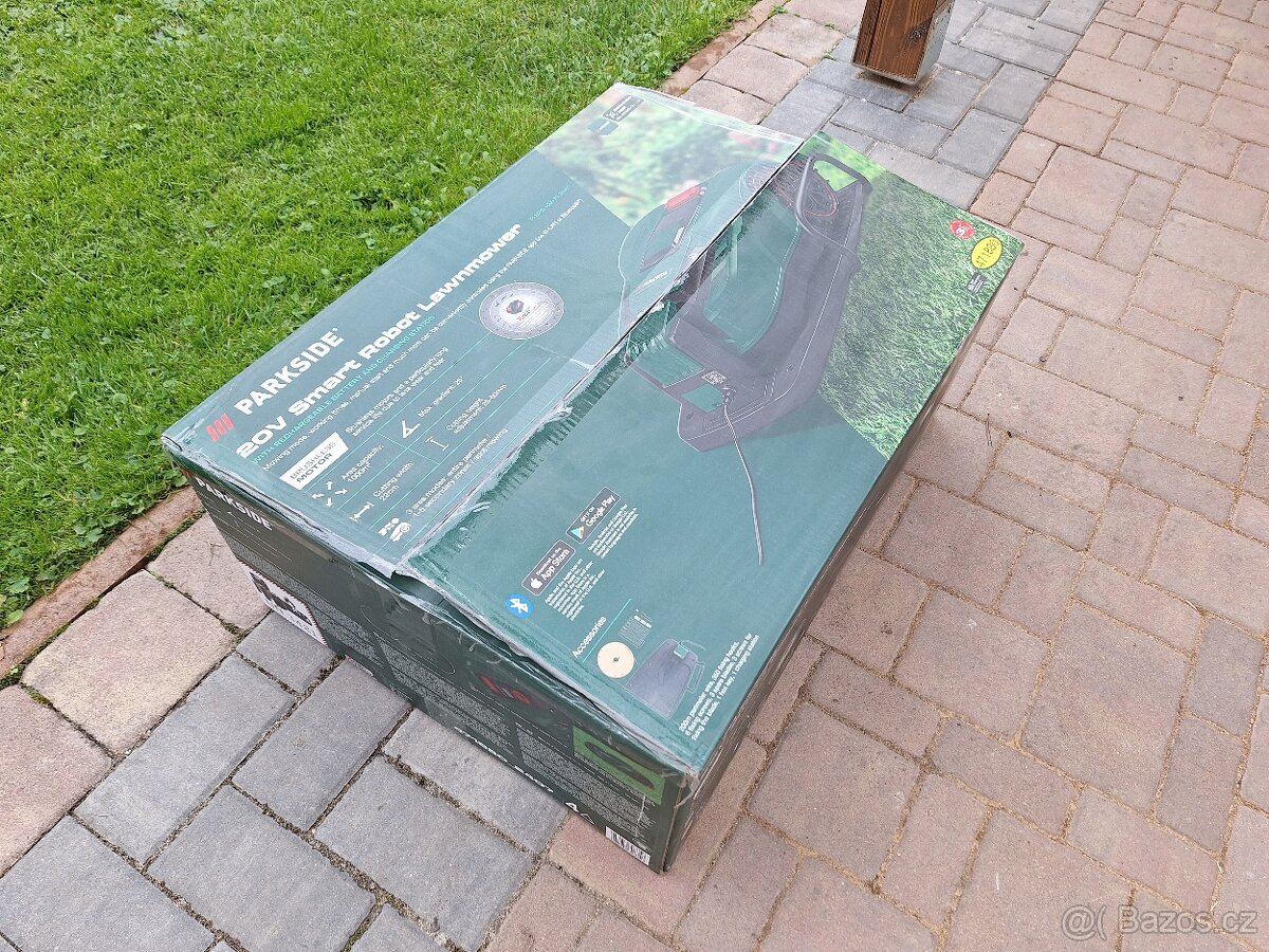 Robotická sekačka na trávu Smart PAMRS 1000 A1 Parkside