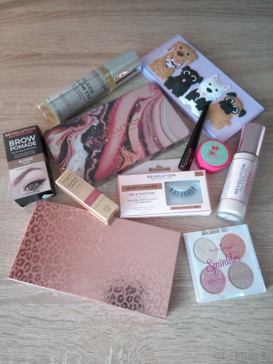 Kosmetika REVOLUTION