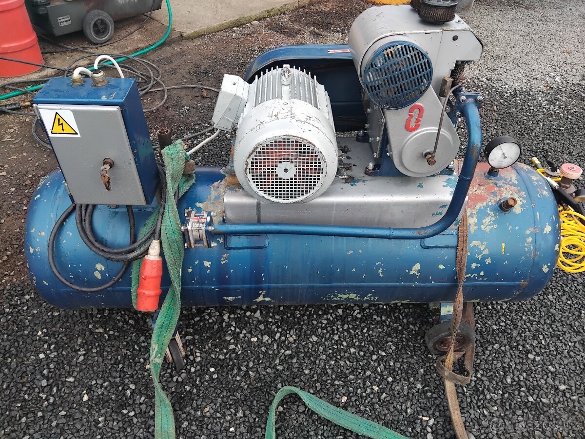 Vzduchový kompresor