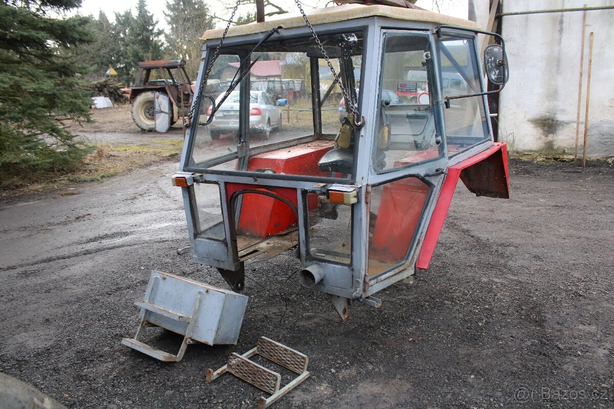 Zetor 6911 kabina kompletní pěkný stav