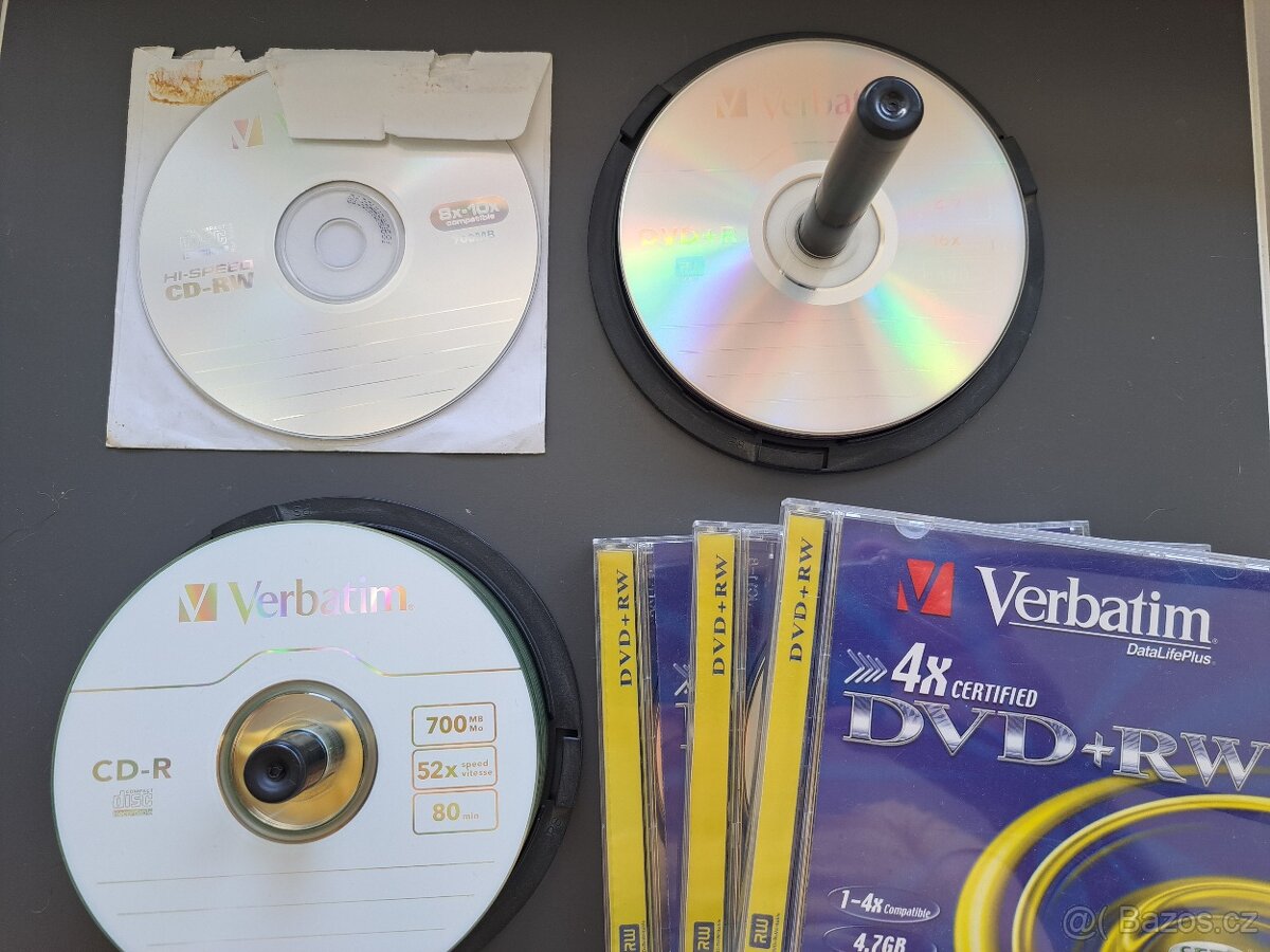 CD a DVD disky