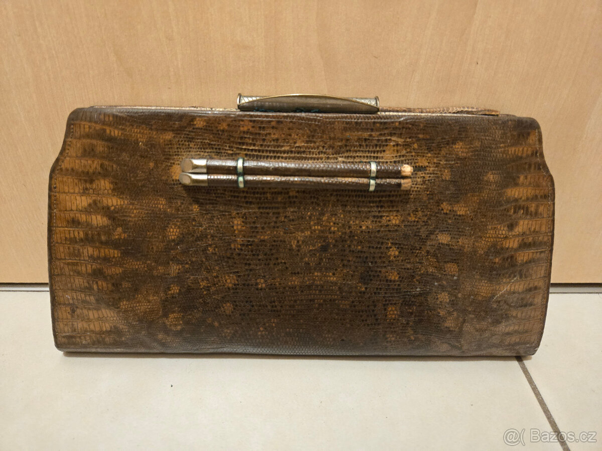 Prodám vintage dámskou kabelku - psaníčko