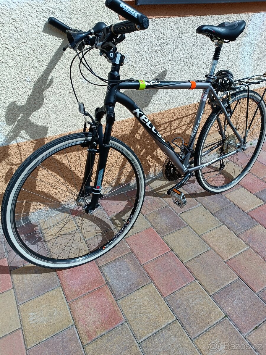 Prodám trekové kolo KELLYS.