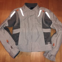 Bunda na motorku zn. BMW