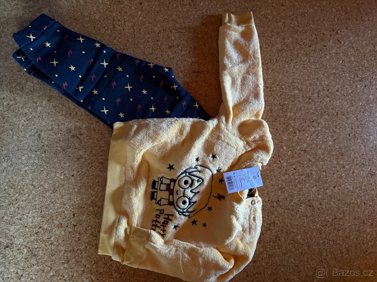 nová souprava mikina a tepláky vel 74/80