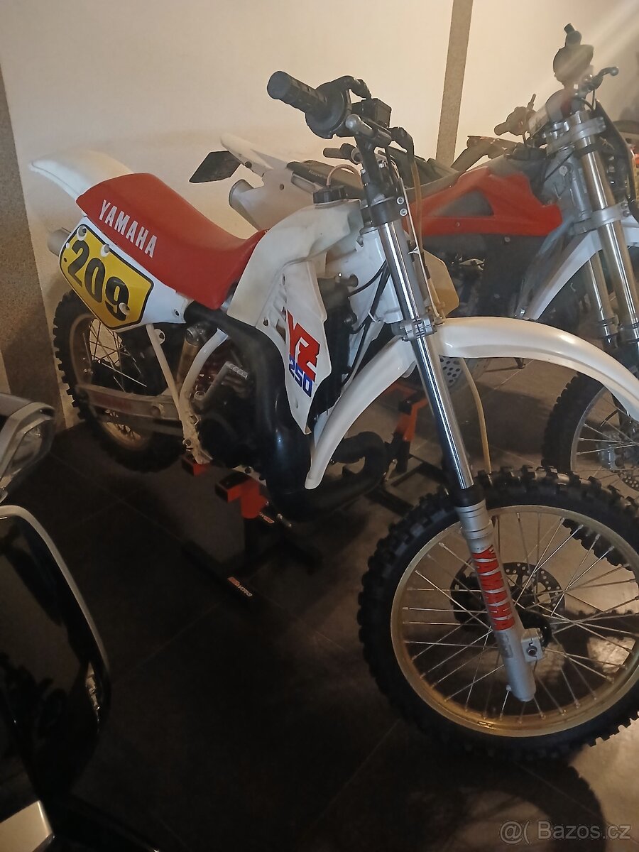 Yamaha yz250