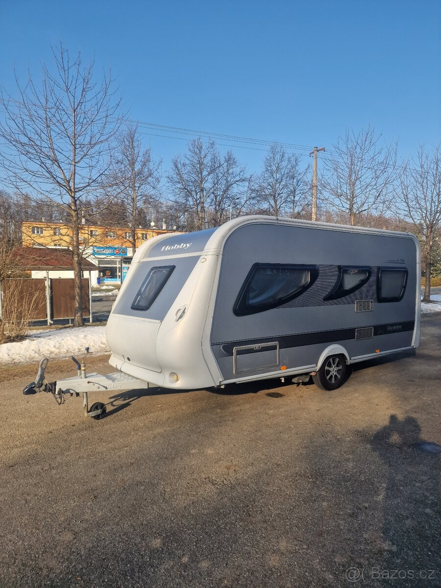 Karavan Hobby 460 UFE speciální edice La Vita