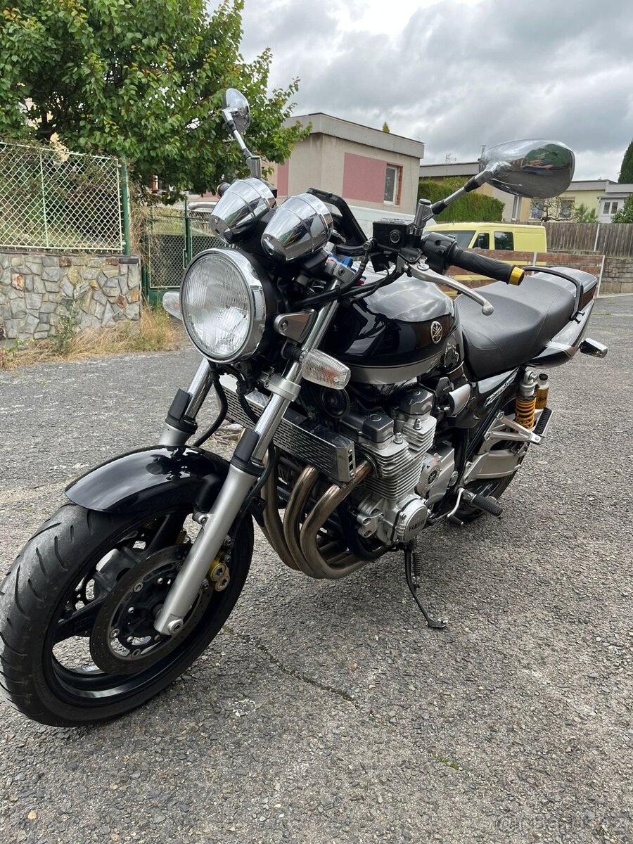 Yamaha XJR 1300