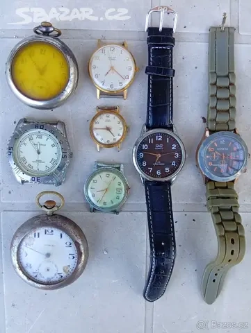 Prodám starší hodinky.