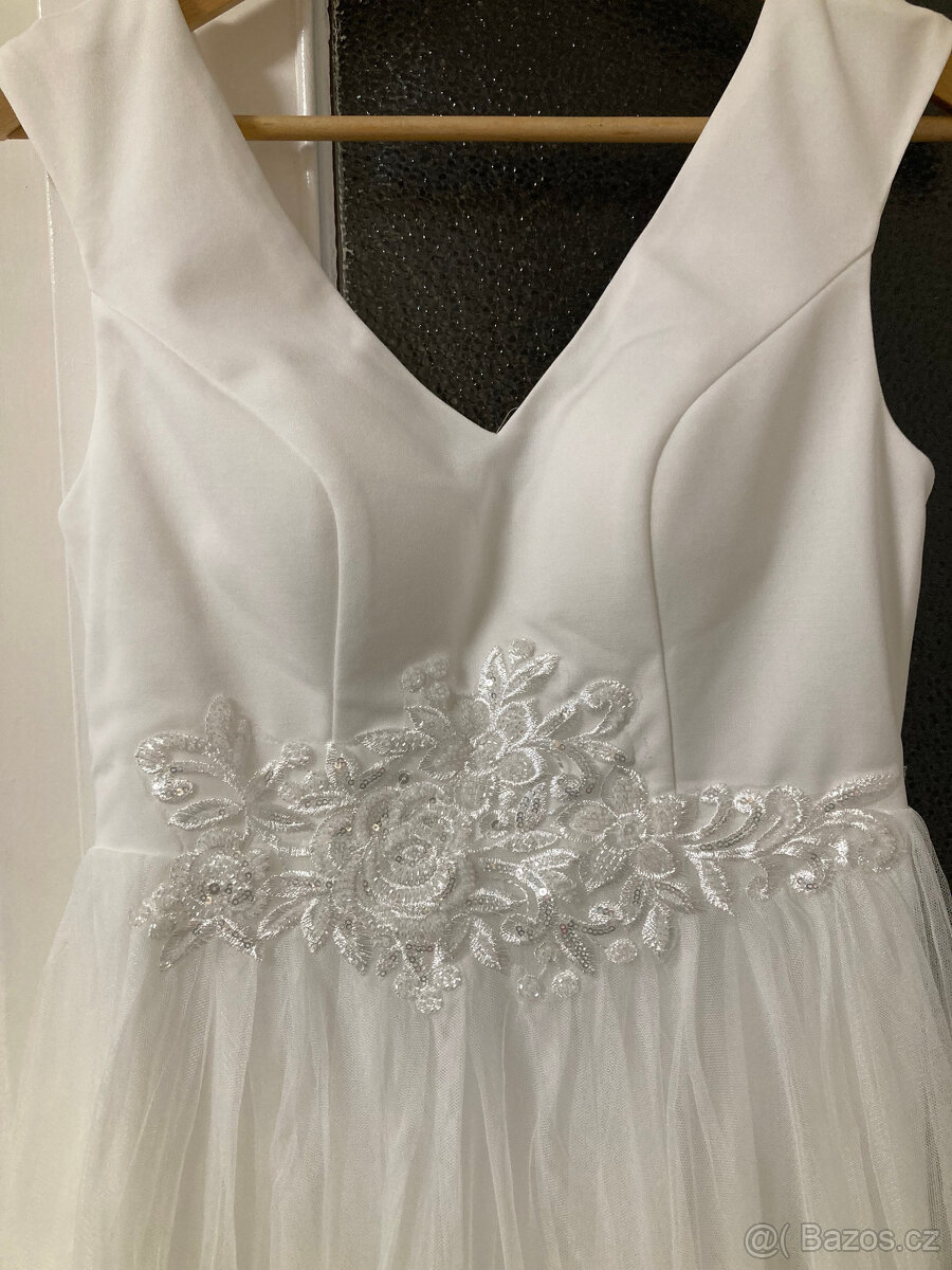 svatební šaty vel M ivory white NOVÉ