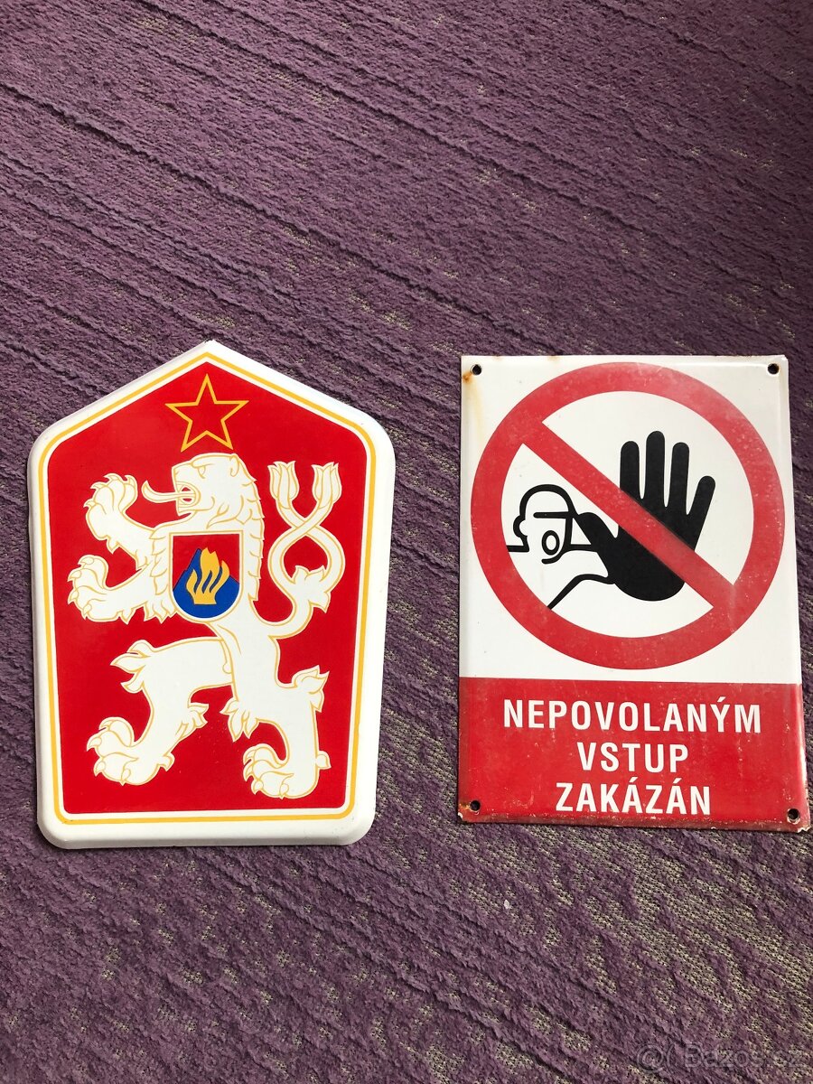 Staré smaltované cedule, státní znak ČSSR