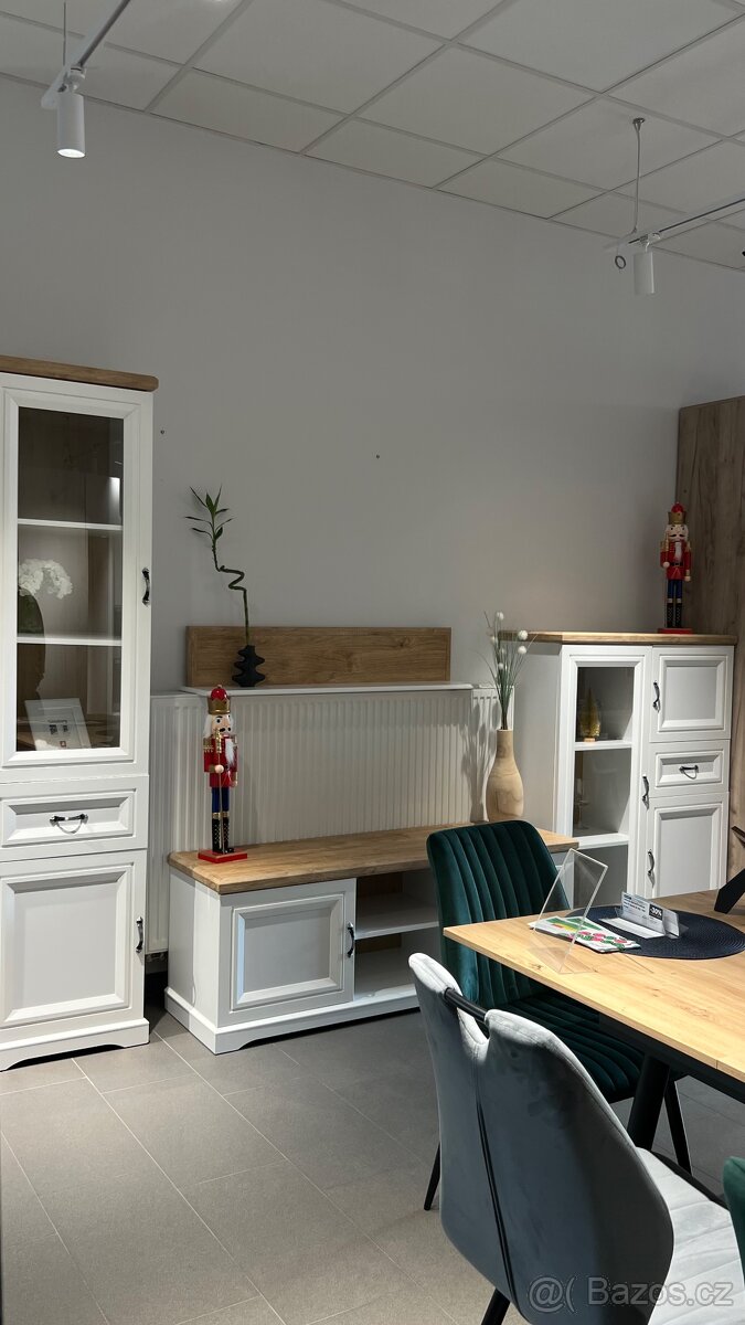 Obývací sestava – bílá / dub