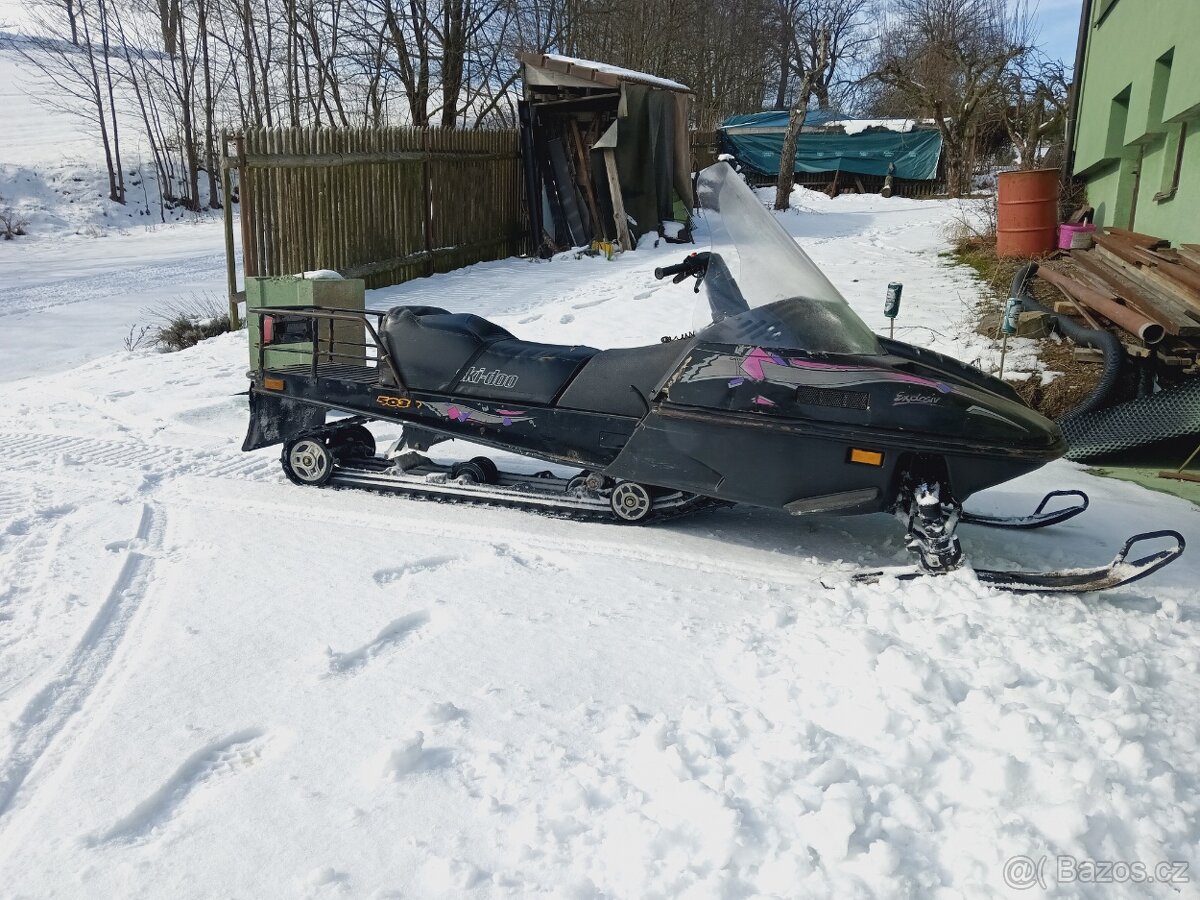 Prodám sněžný skútr