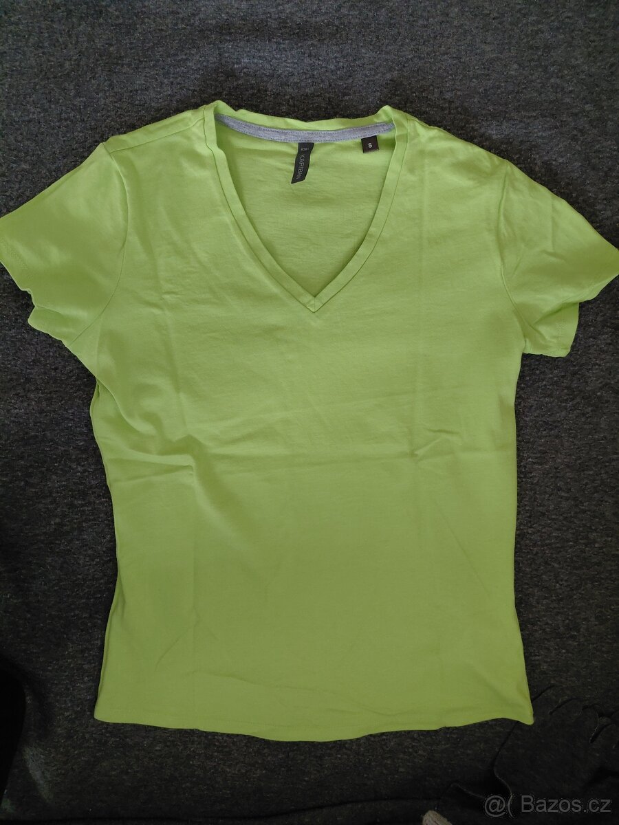 Dámské tričko vel. S