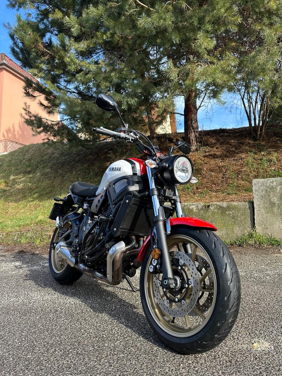 Yamaha XSR700 Red Line, r.v. 2021