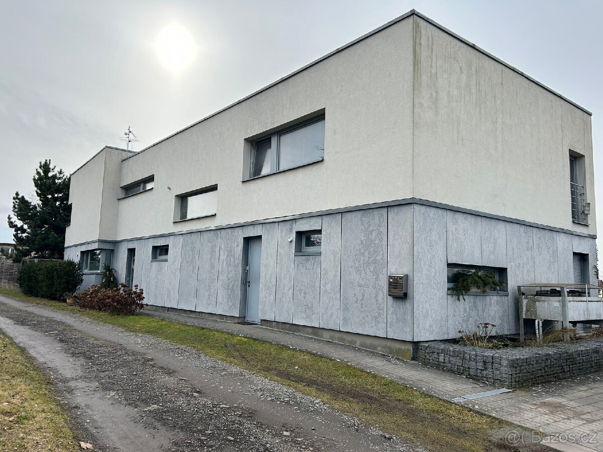 Pronajem bytu 1kk - klidná lokalita