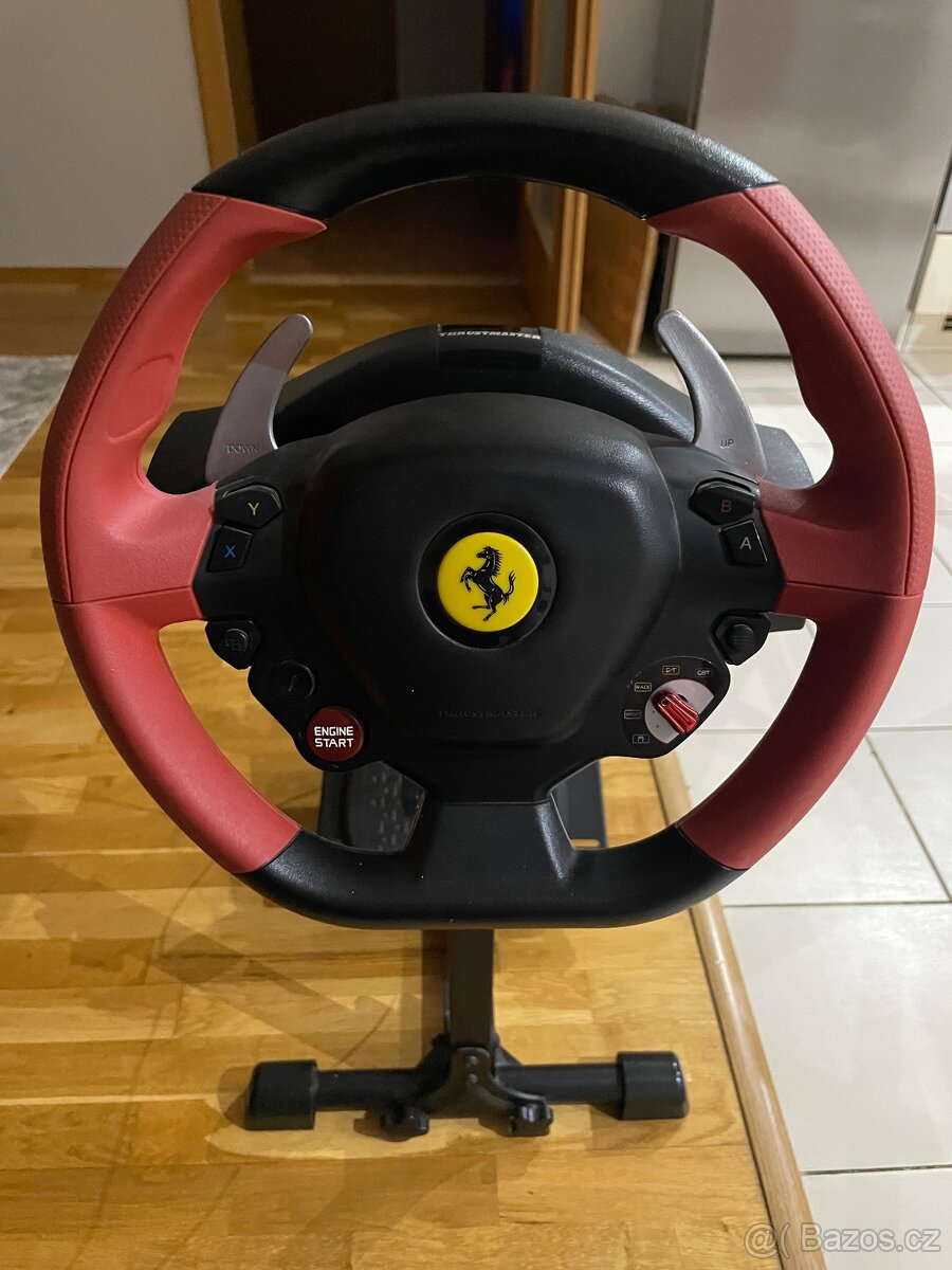 Herní volant THRUSTMASTER