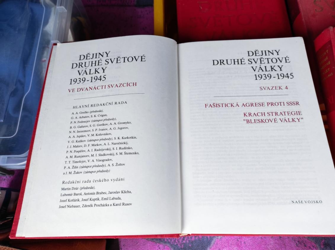 Dějiny druhé světové války 1939-1945 - 12 svazků