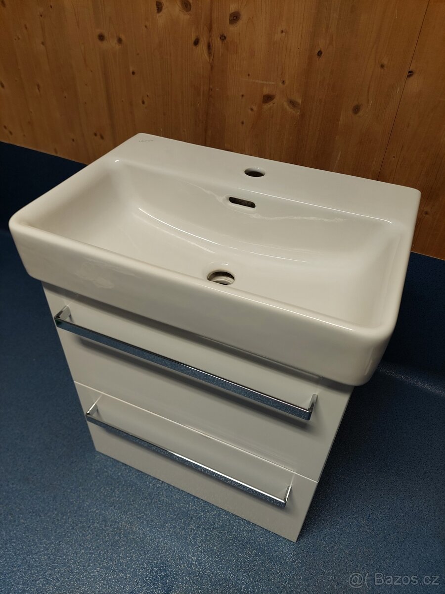 Koupelnová skříňka s umyvadlem