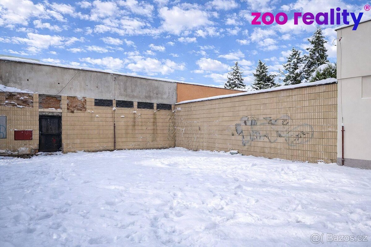 Pronájem, Skladovací prostor, 35 m2, Chomutov, Jiráskova ul.