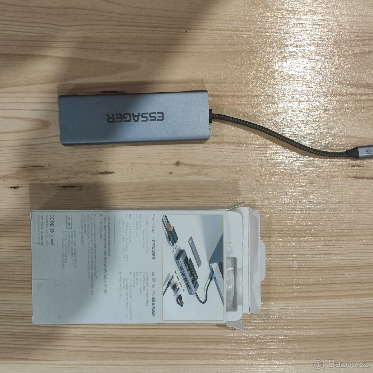 USB Hub 8v1 + slot na NVMe disk