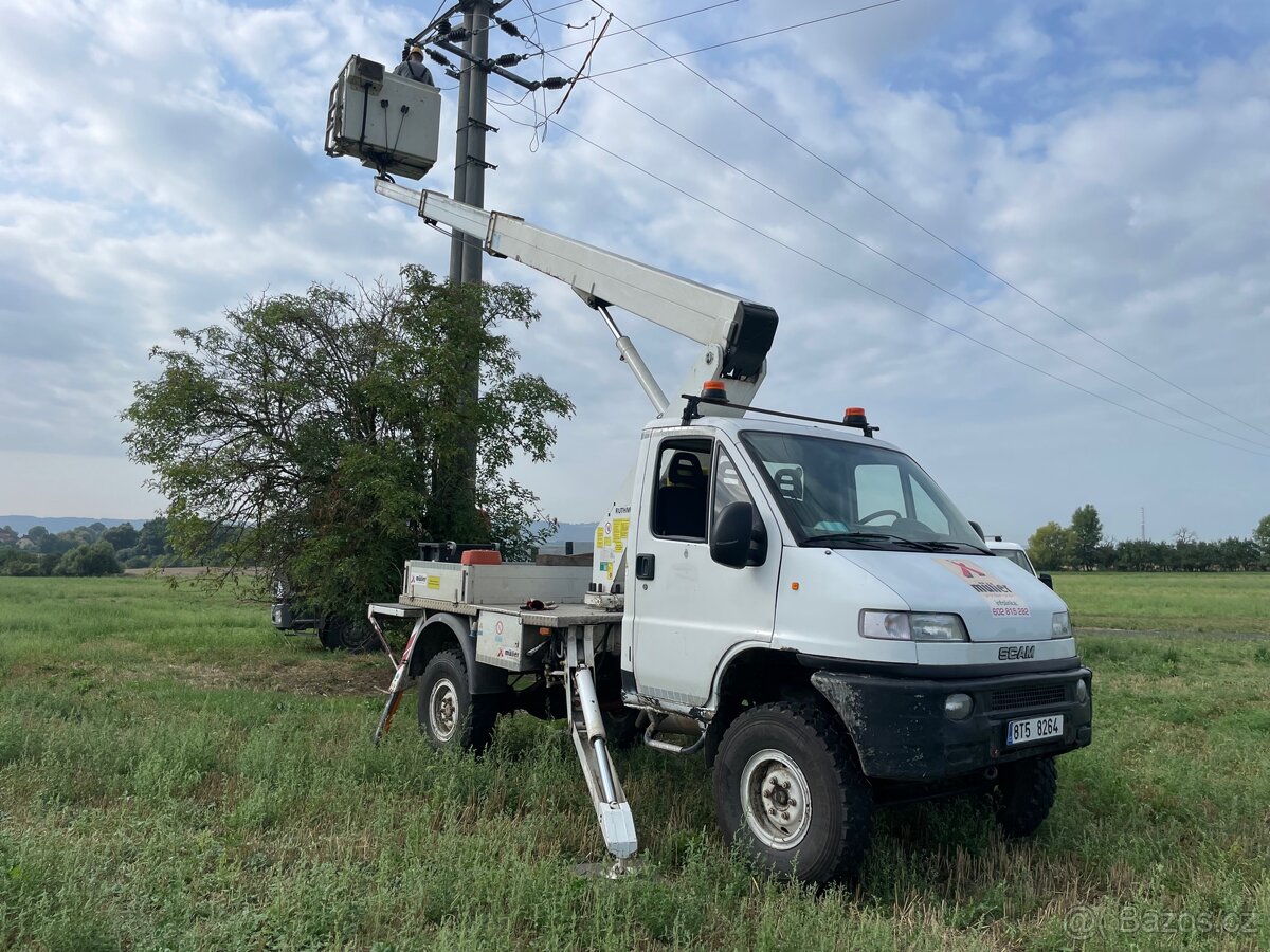 Pracovní plošina 18m 4x4