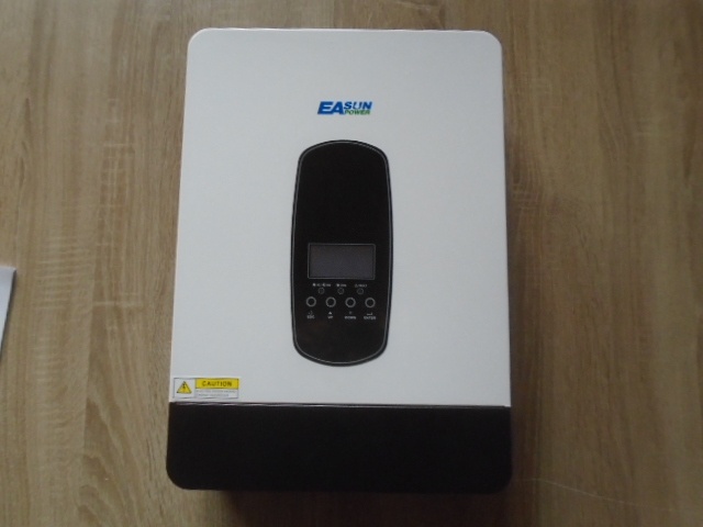 solarní hybridní měnič 7KW/48V