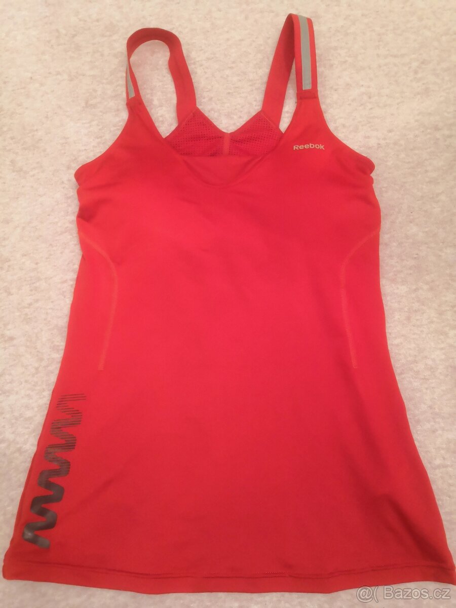 Sportovní tílko se všitou podprsenkou