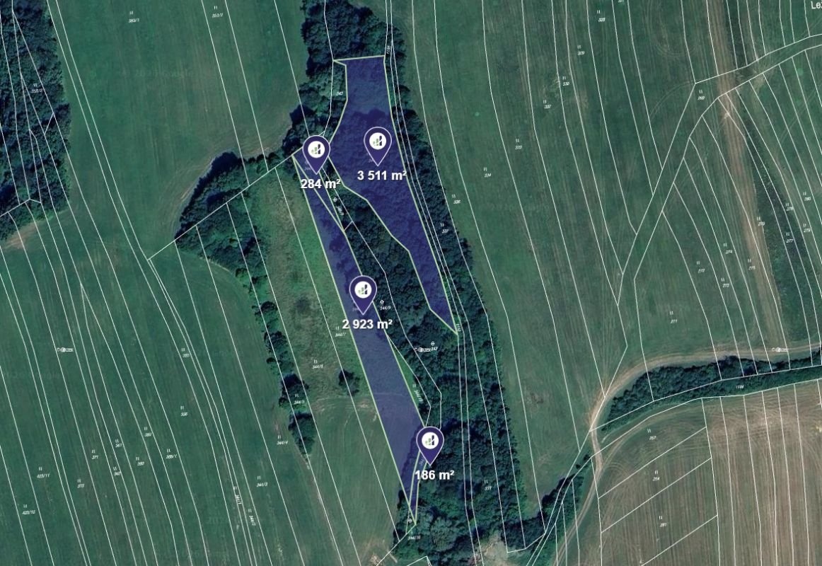 Prodej podílu 5/8 louky 4 315 m², Podolí