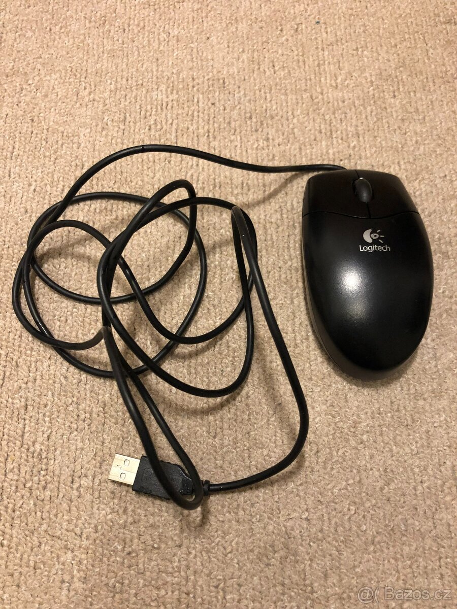 Logitech M‑BT83 – drátová optická myš (USB)