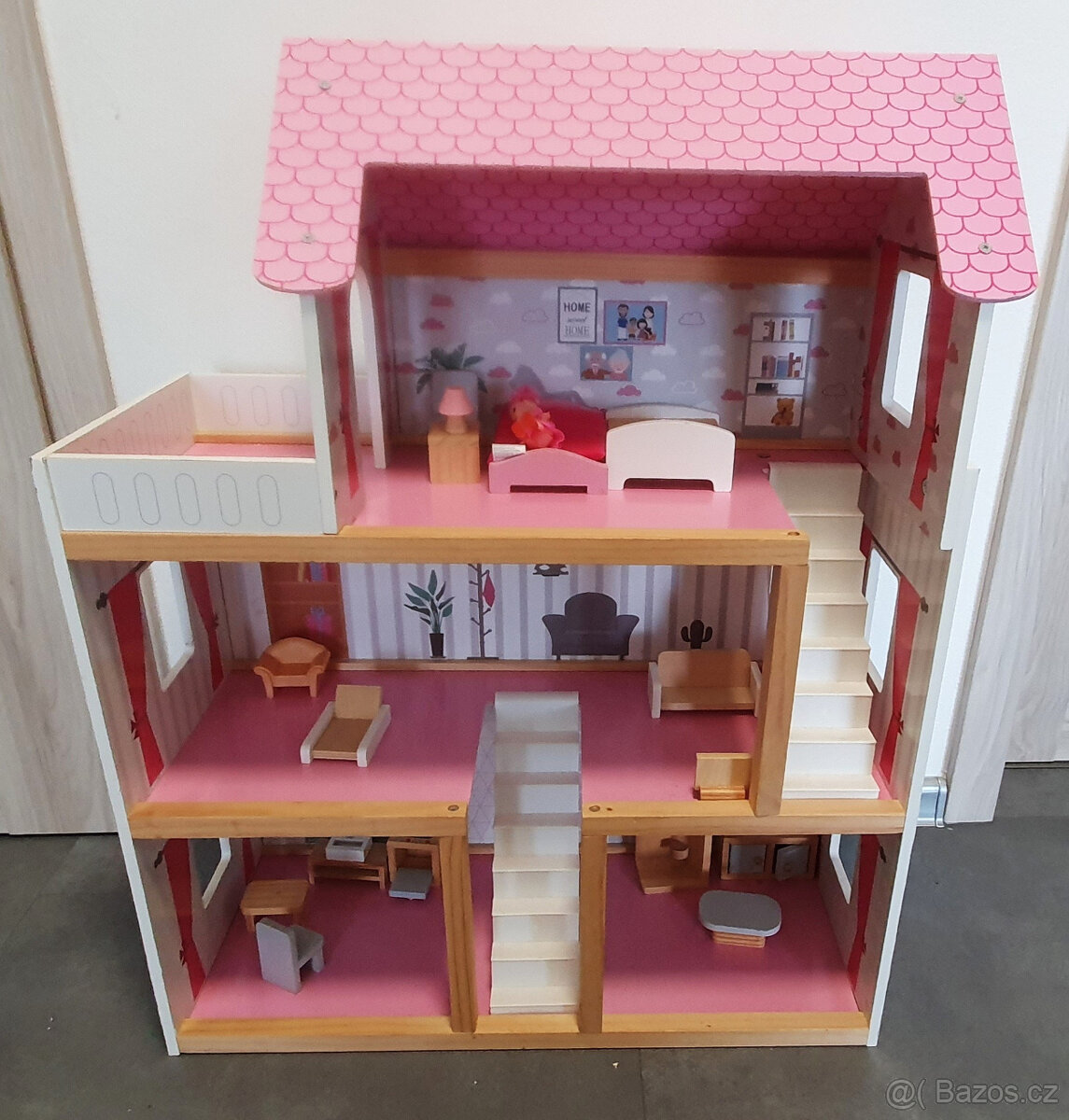 Domeček pro panenky - Dětský domeček.