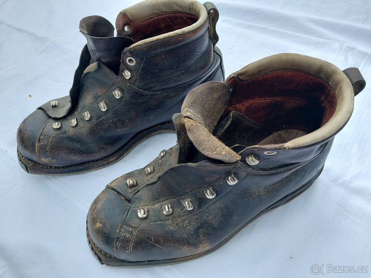 Historické lyžáky Henke