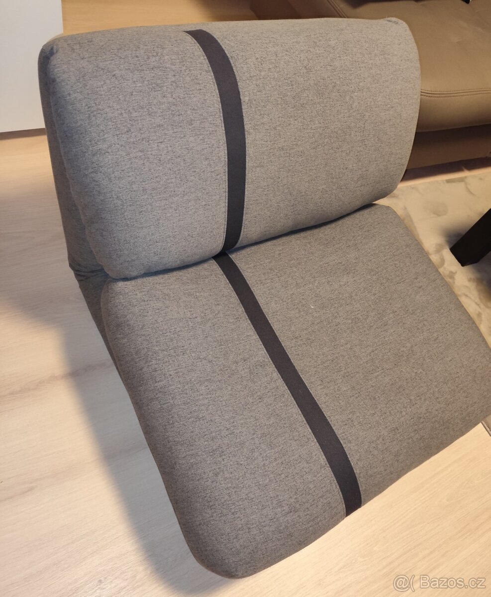 Rozkládací křeslo