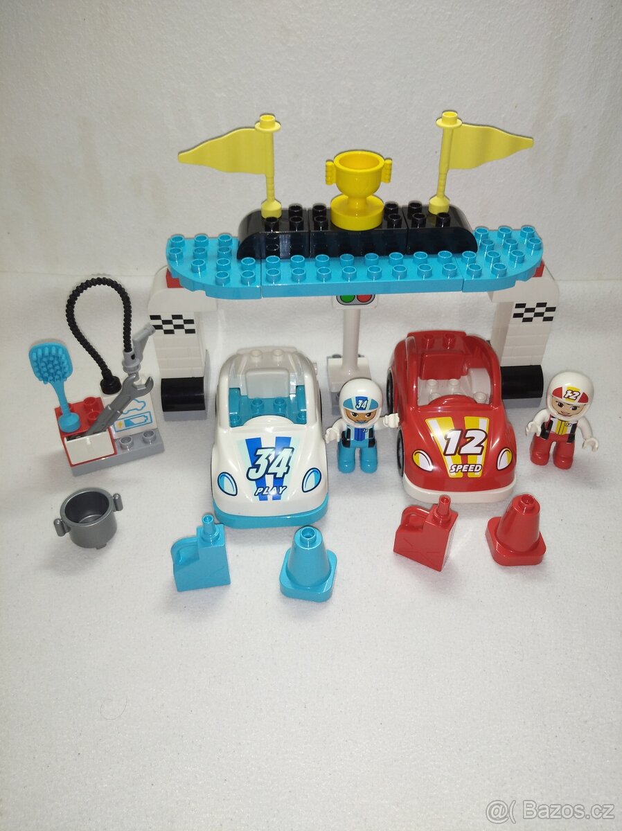 Lego duplo 10947 Závodní auta
